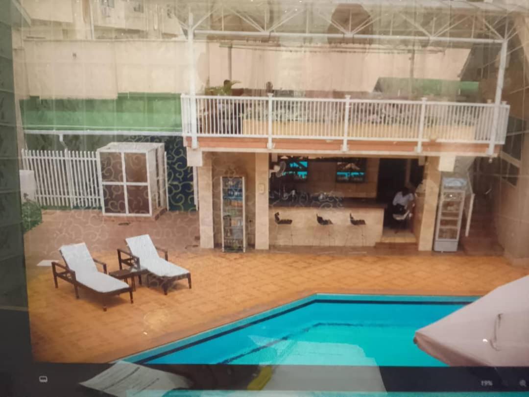 Diamond Lane Hotel Abuja Exteriör bild