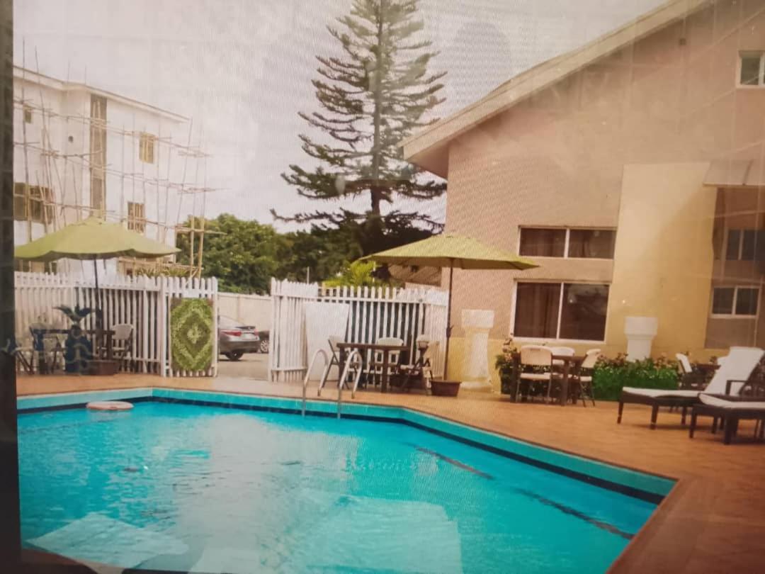 Diamond Lane Hotel Abuja Exteriör bild